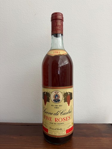 Five roses 1983 leone - roses,